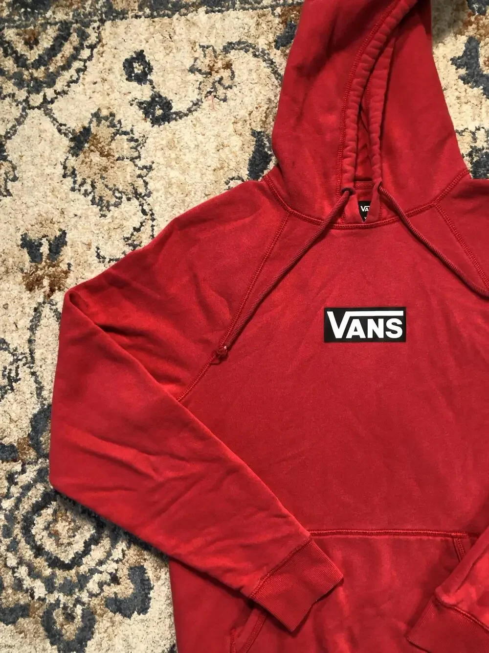 Vans Versa Hoodie Sweatshirt Mens Medium Red Fleece Pullover Kangaroo Logo